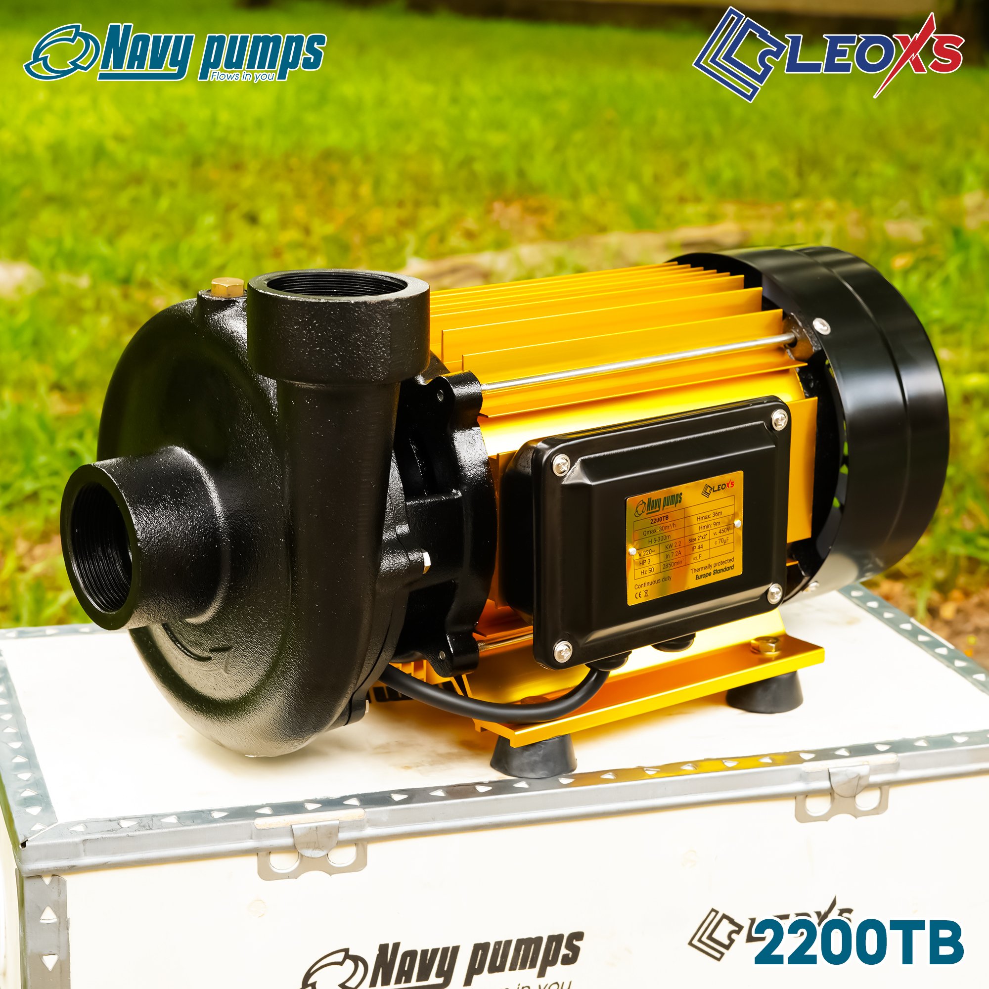 may-bom-nuoc-navy-than-nhom-day-cao-2200Tb-gold 4